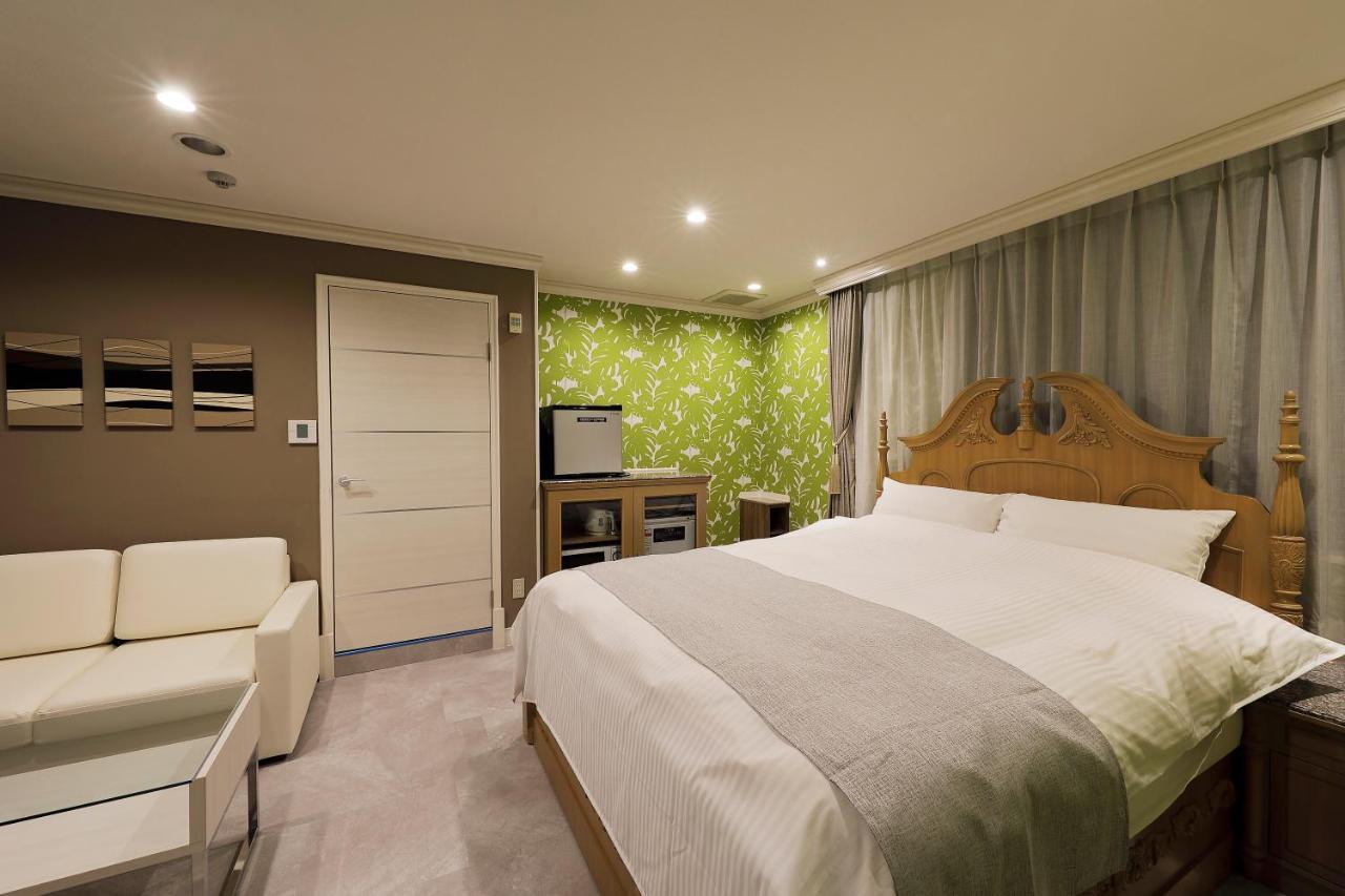 ホテルバースデー岐阜西店 Hotel Birthday Gifuwest (Adults Only) Zewnętrze zdjęcie