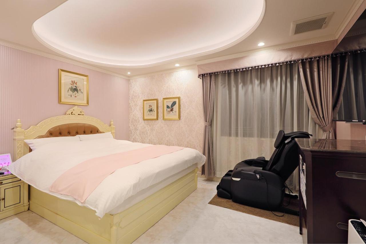 ホテルバースデー岐阜西店 Hotel Birthday Gifuwest (Adults Only) Zewnętrze zdjęcie