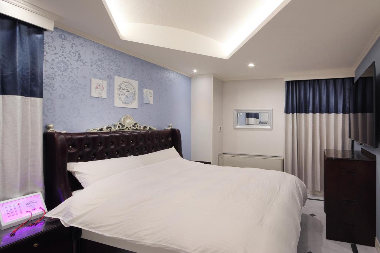 ホテルバースデー岐阜西店 Hotel Birthday Gifuwest (Adults Only) Zewnętrze zdjęcie